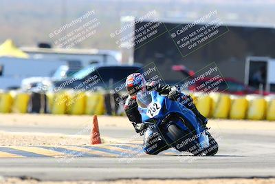 media/Feb-12-2022-SoCal Trackdays (Sat) [[3b21b94a56]]/Turn 2 (1045am)/